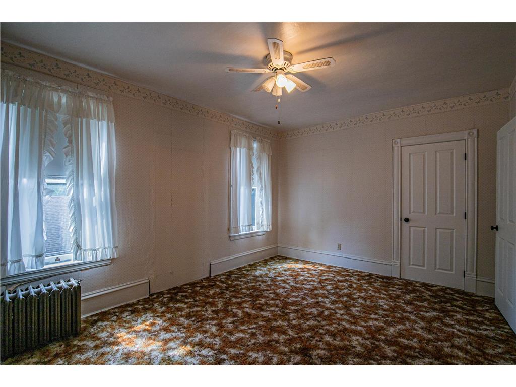 301 E Depue Avenue Olivia MN 56277 7039841 image22