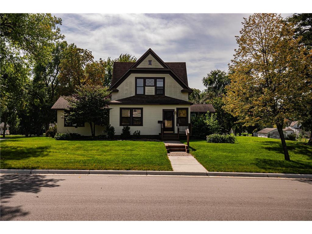 301 E Depue Avenue Olivia MN 56277 7039841 image3
