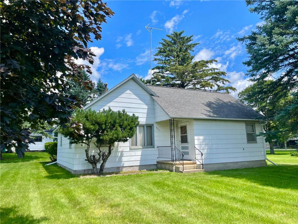 301 E Dineen Street Sanborn MN 56083 6570651 image1