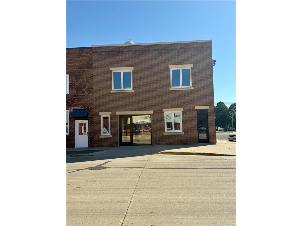 301 E Main Street Blooming Prairie MN 55917 6795381 image1