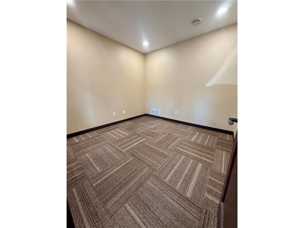 301 E Main Street Blooming Prairie MN 55917 6795381 image18