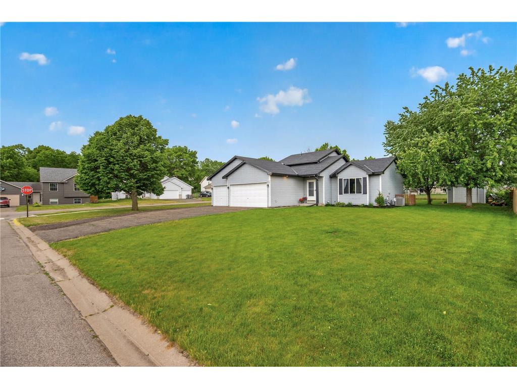 301 Elm Street SW Isanti MN 55040 7069556 image1