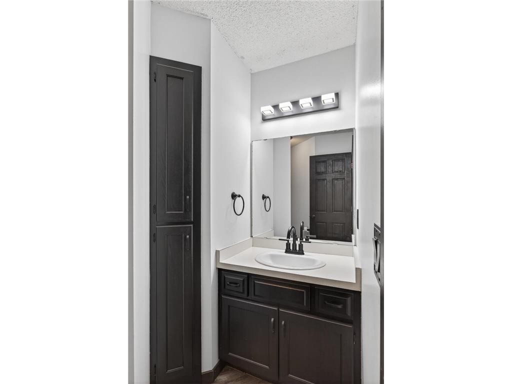 301 Elm Street SW Isanti MN 55040 7069556 image21