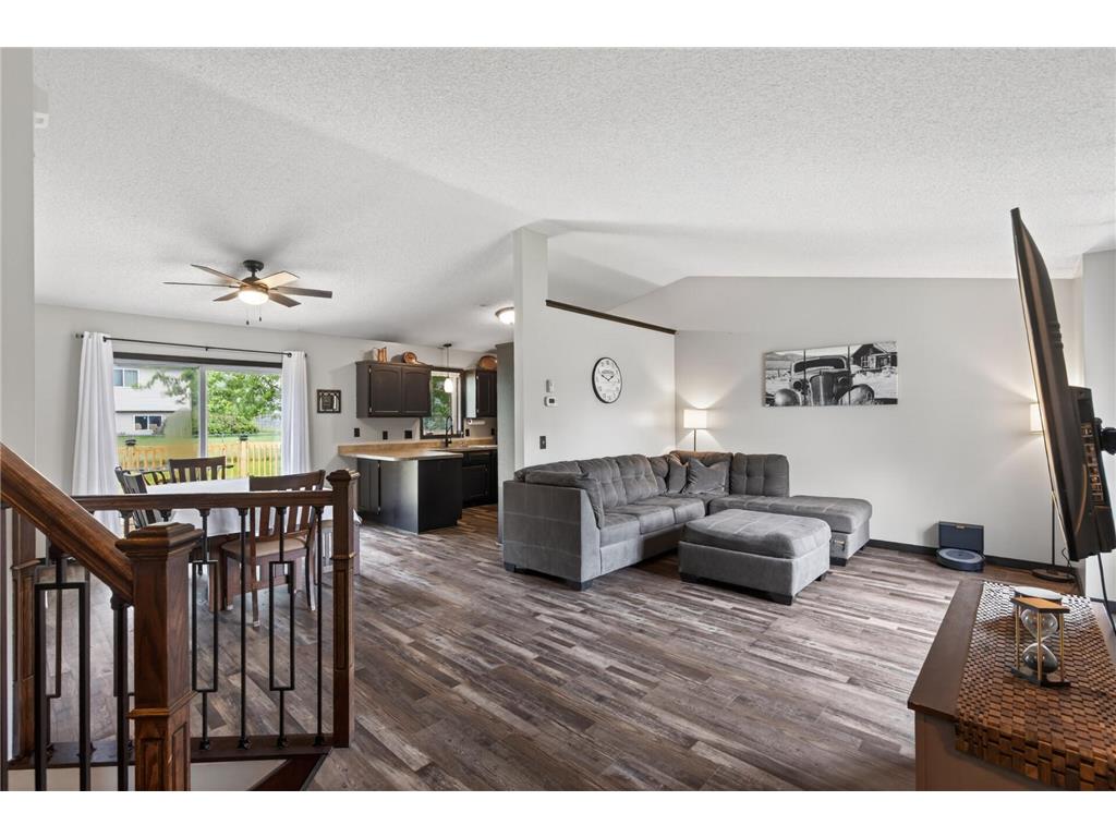301 Elm Street SW Isanti MN 55040 7069556 image6