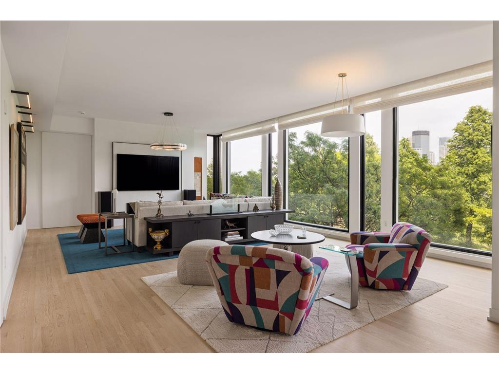 301 Kenwood Parkway #302 Minneapolis MN 55403 7076307 image7