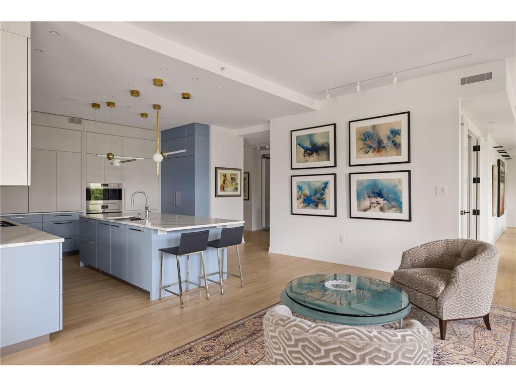 301 Kenwood Parkway #302 Minneapolis MN 55403 7076307 image9