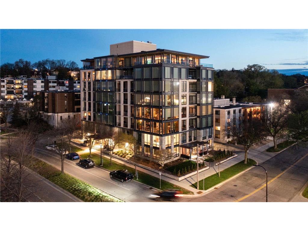 301 Kenwood Parkway #702 Minneapolis MN 55403 6527231 image1
