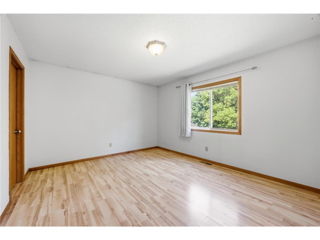 301 Lakeview Drive Lake Park MN 56554 7102307 image12