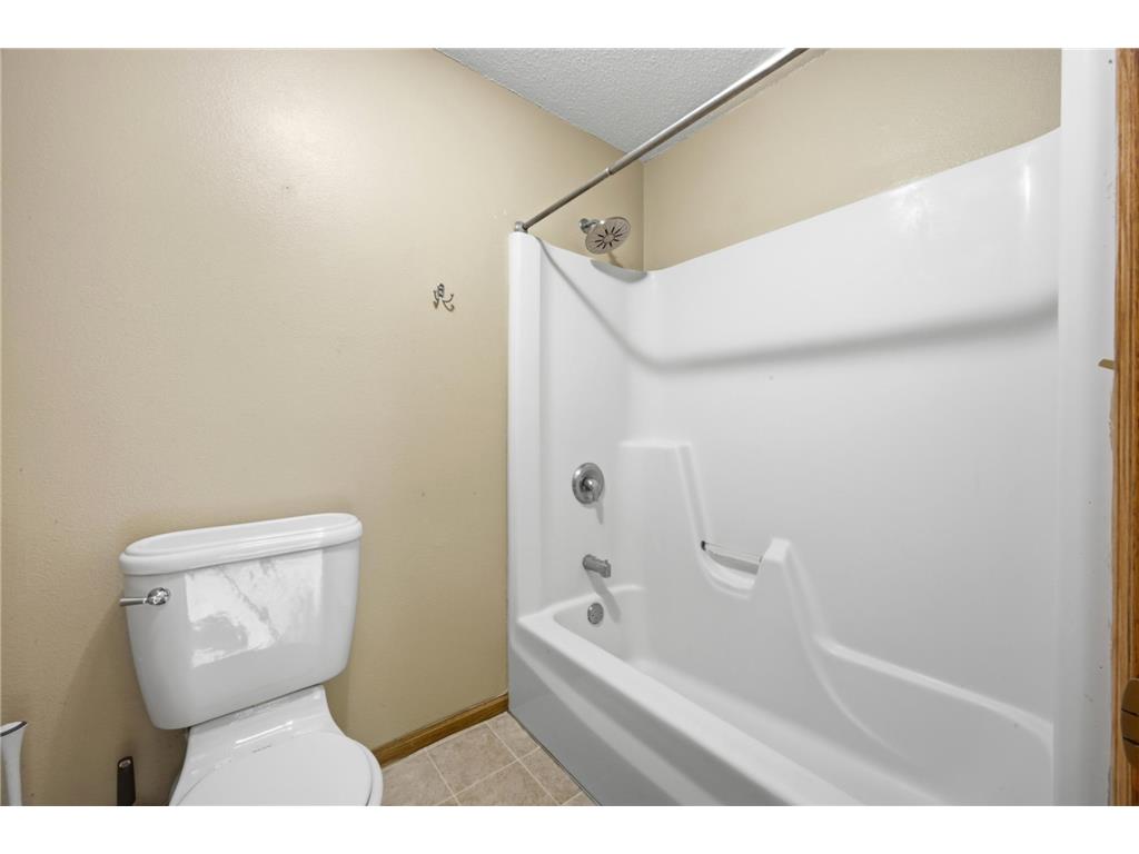 301 Lakeview Drive Lake Park MN 56554 7102307 image16