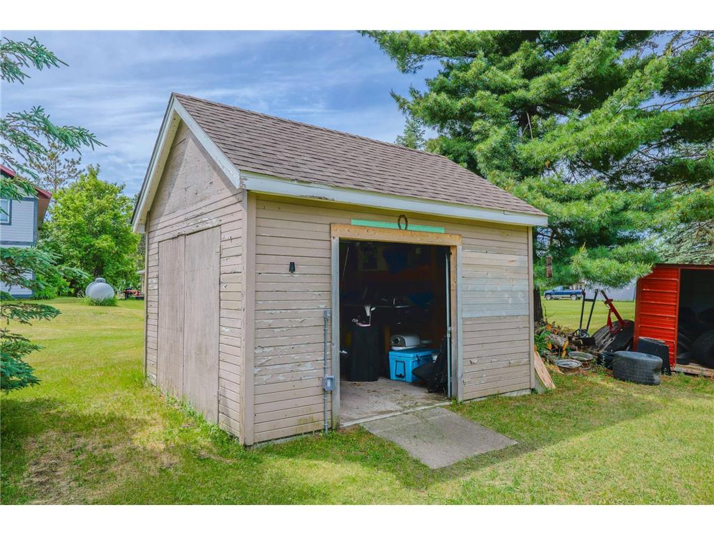 301 Main Street W Nevis MN 56467 7091452 image20