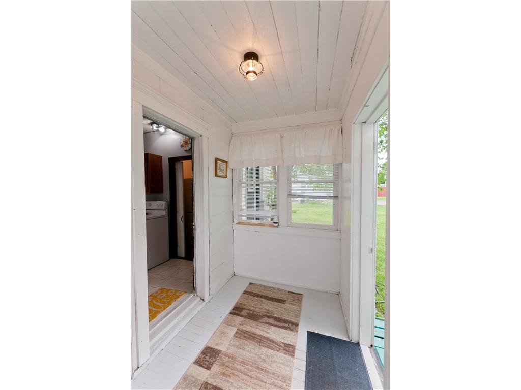 301 N 10th Street Cameron WI 54822 7098930 image13