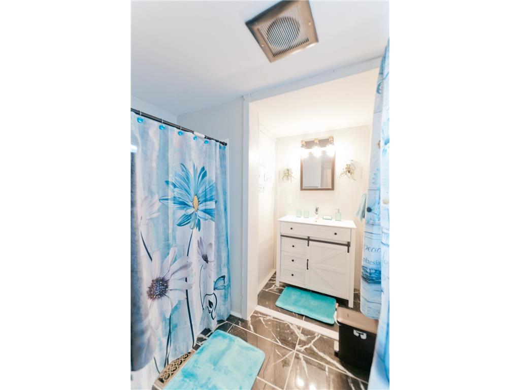 301 N 10th Street Cameron WI 54822 7098930 image18