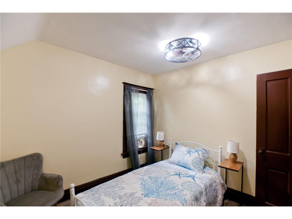 301 N 10th Street Cameron WI 54822 7098930 image34