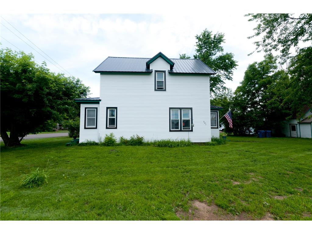 301 N 10th Street Cameron WI 54822 7098930 image6