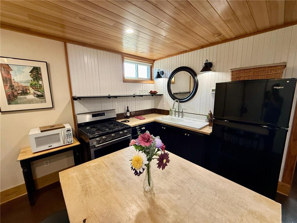 301 N 11th Street Olivia MN 56277 7041642 image2
