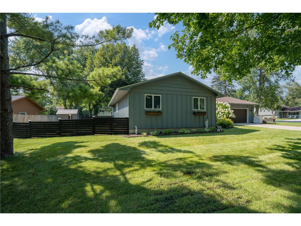 301 Nottingham Court North Mankato MN 56003 6742191 image2