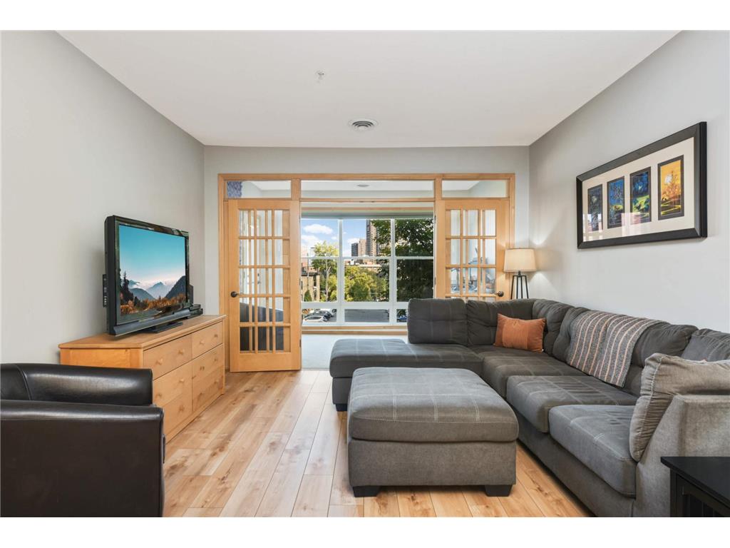 301 Oak Grove Street #205 Minneapolis MN 55403 6793479 image13