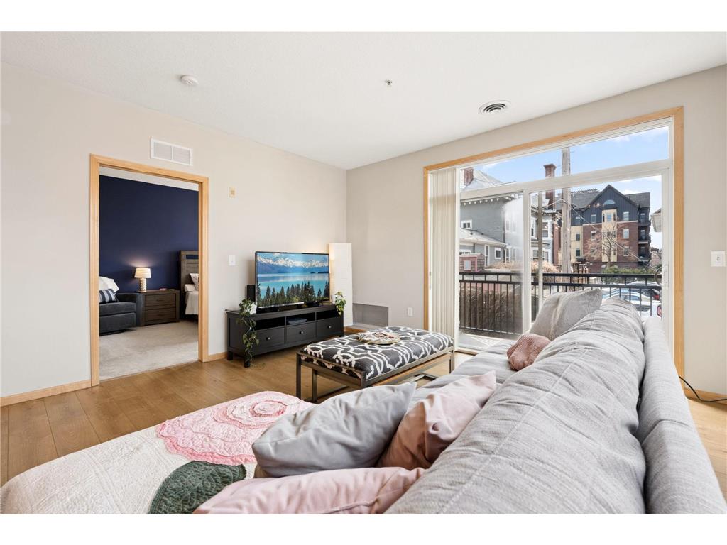301 Oak Grove Street #314 Minneapolis MN 55403 7034120 image19