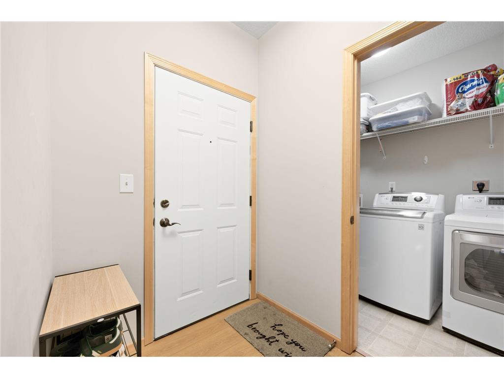 301 Oak Grove Street #314 Minneapolis MN 55403 7034120 image2