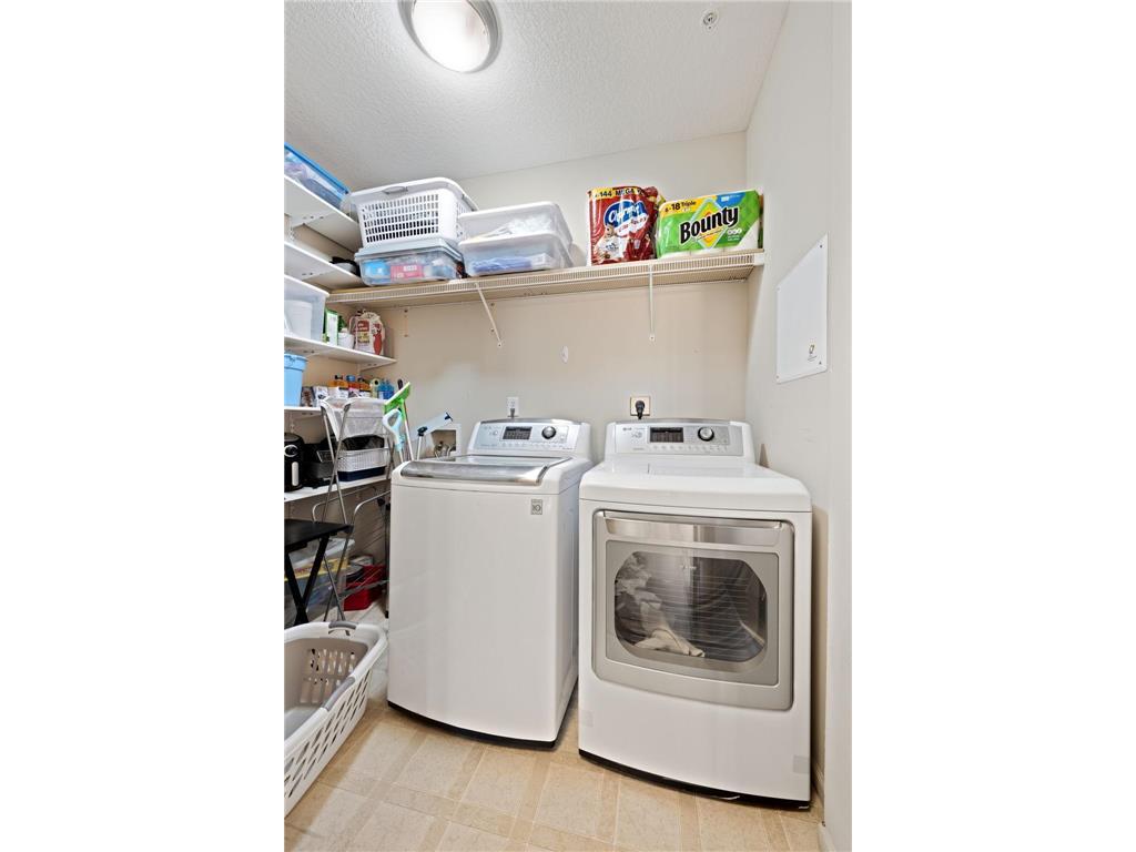 301 Oak Grove Street #314 Minneapolis MN 55403 7034120 image3