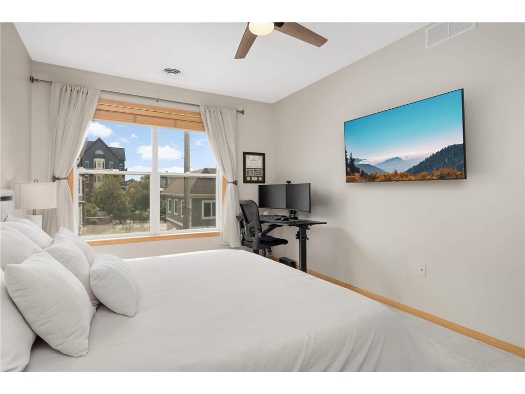 301 Oak Grove Street #414 Minneapolis MN 55403 7027399 image16