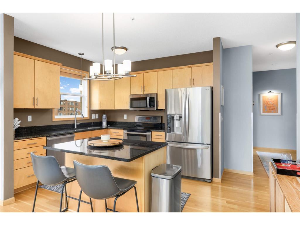 301 Oak Grove Street #414 Minneapolis MN 55403 7027399 image5