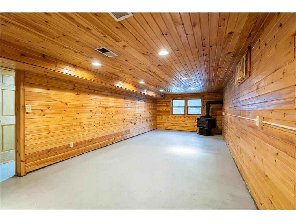 301 Old County D Shell Lake WI 54871 7077445 image23