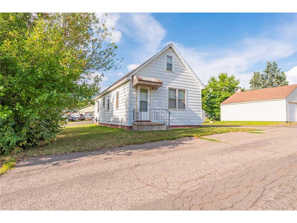 301 Park Place, Eveleth, MN, 55734 MLS 6414725 Edina Realty