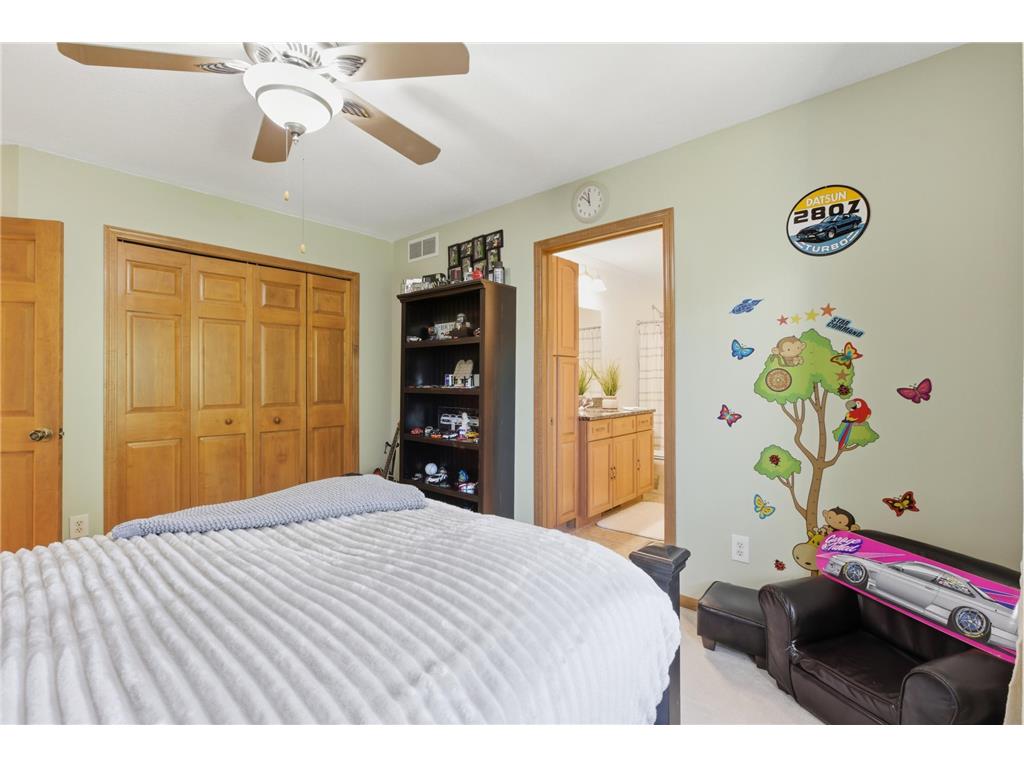 301 Plymouth Road Minnetonka MN 55305 6804431 image50