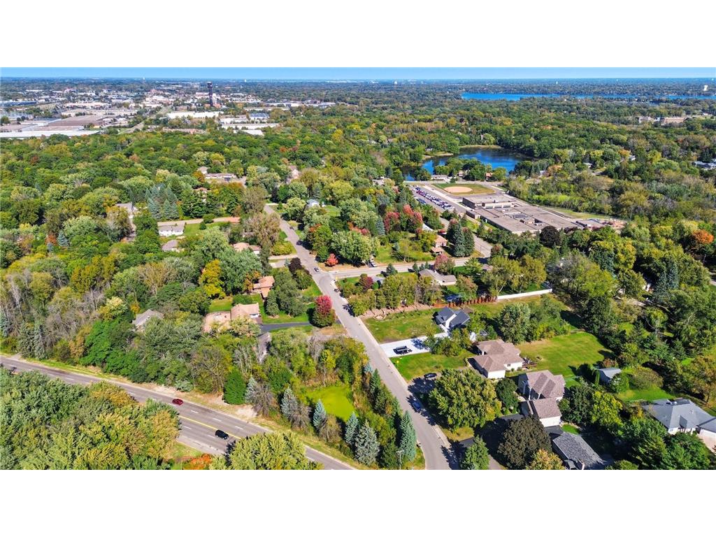 301 Plymouth Road Minnetonka MN 55305 6804431 image90