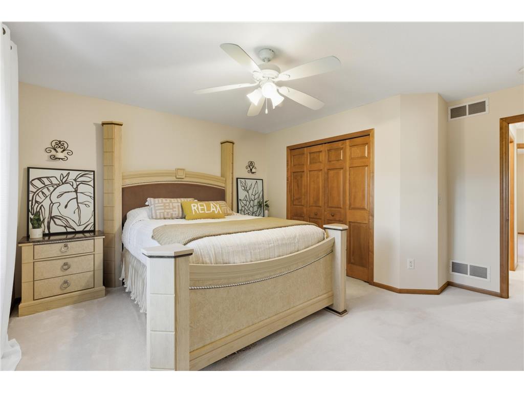 301 Plymouth Road Minnetonka MN 55305 7009503 image58