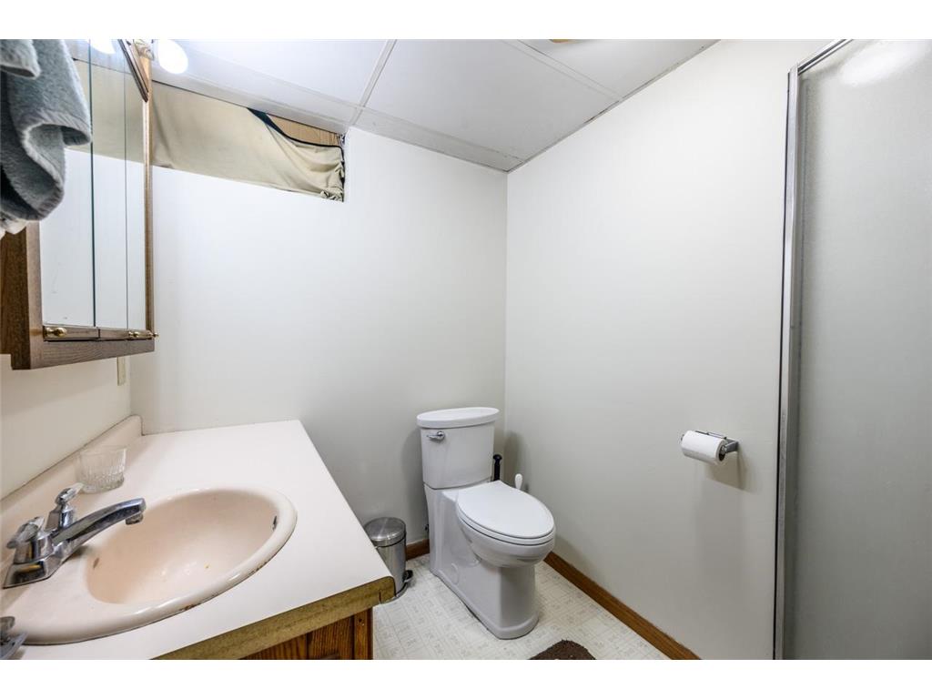301 S 2nd Street W Aurora MN 55705 7093383 image23