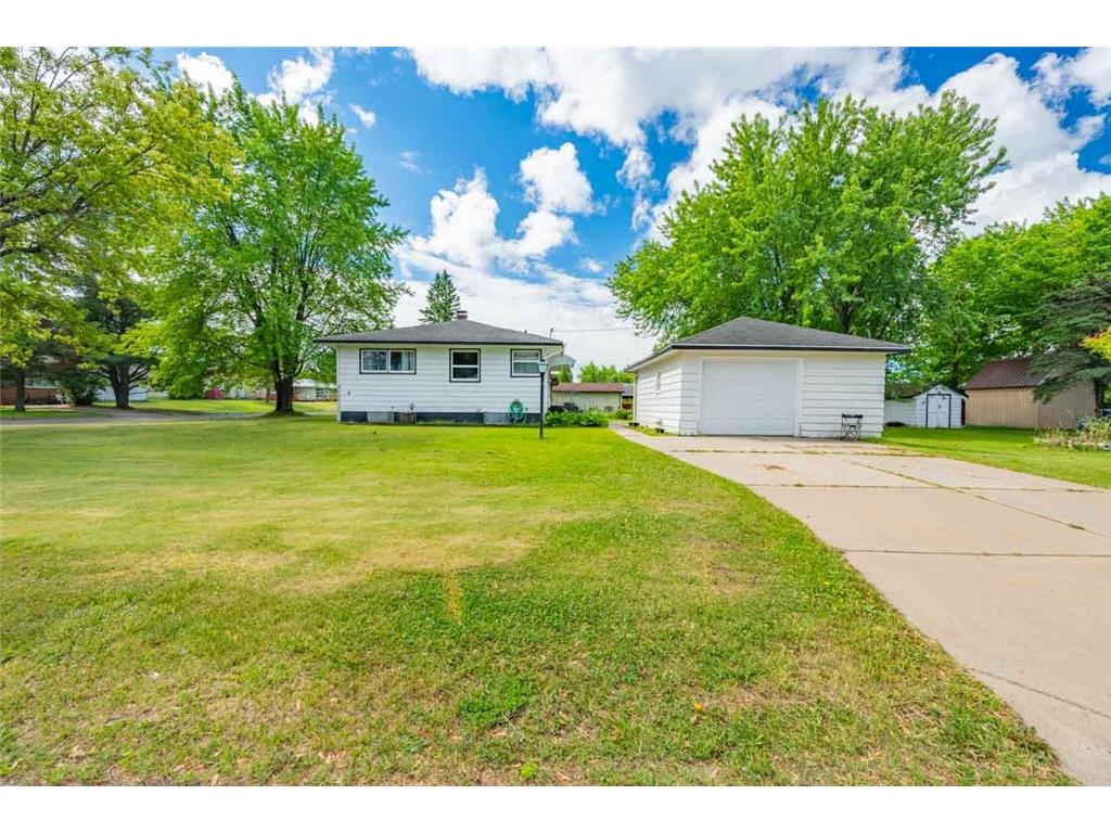 301 S 2nd Street W Aurora MN 55705 7093383 image32