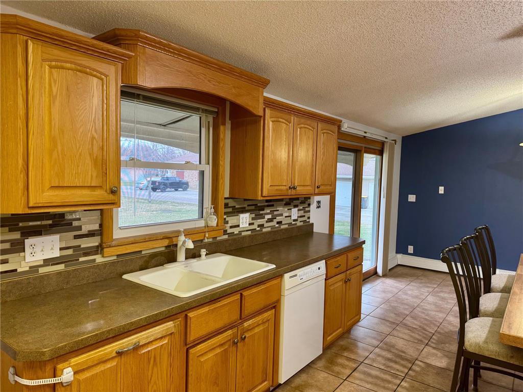 301 S 4th Street Olivia MN 56277 7051245 image10
