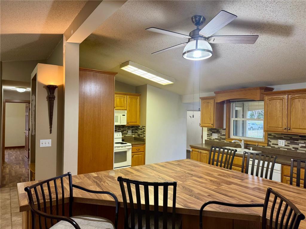 301 S 4th Street Olivia MN 56277 7051245 image6