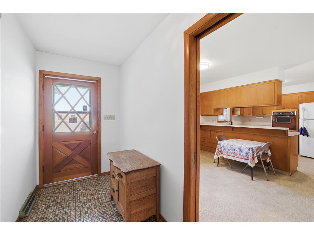 301 S Market Street Belle Plaine MN 56011 7044323 image11