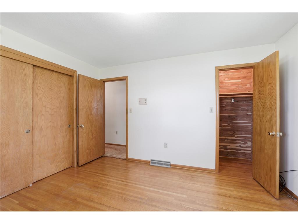301 S Market Street Belle Plaine MN 56011 7044323 image18