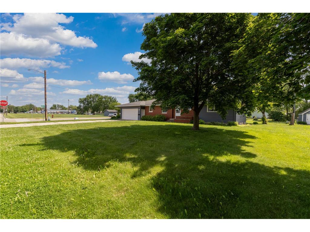 301 S Market Street Belle Plaine MN 56011 7044323 image24