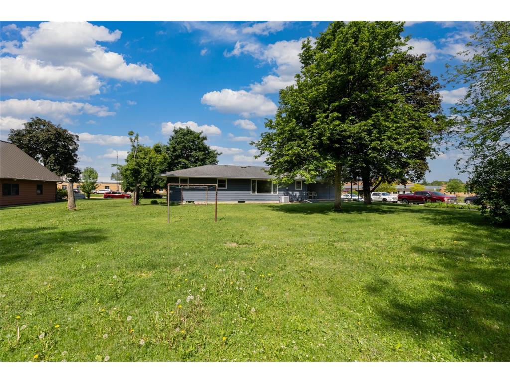 301 S Market Street Belle Plaine MN 56011 7044323 image26