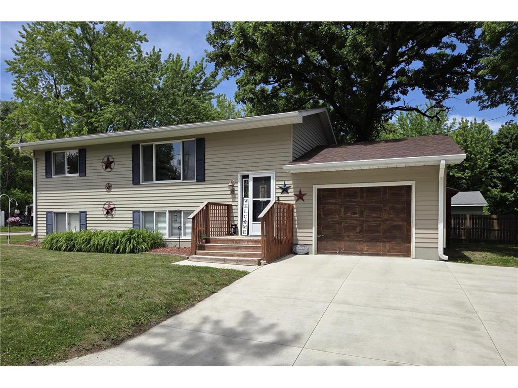 301 SE Fremont Street Brownsdale MN 55918 7082767 image1