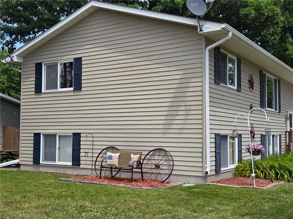 301 SE Fremont Street Brownsdale MN 55918 7082767 image22