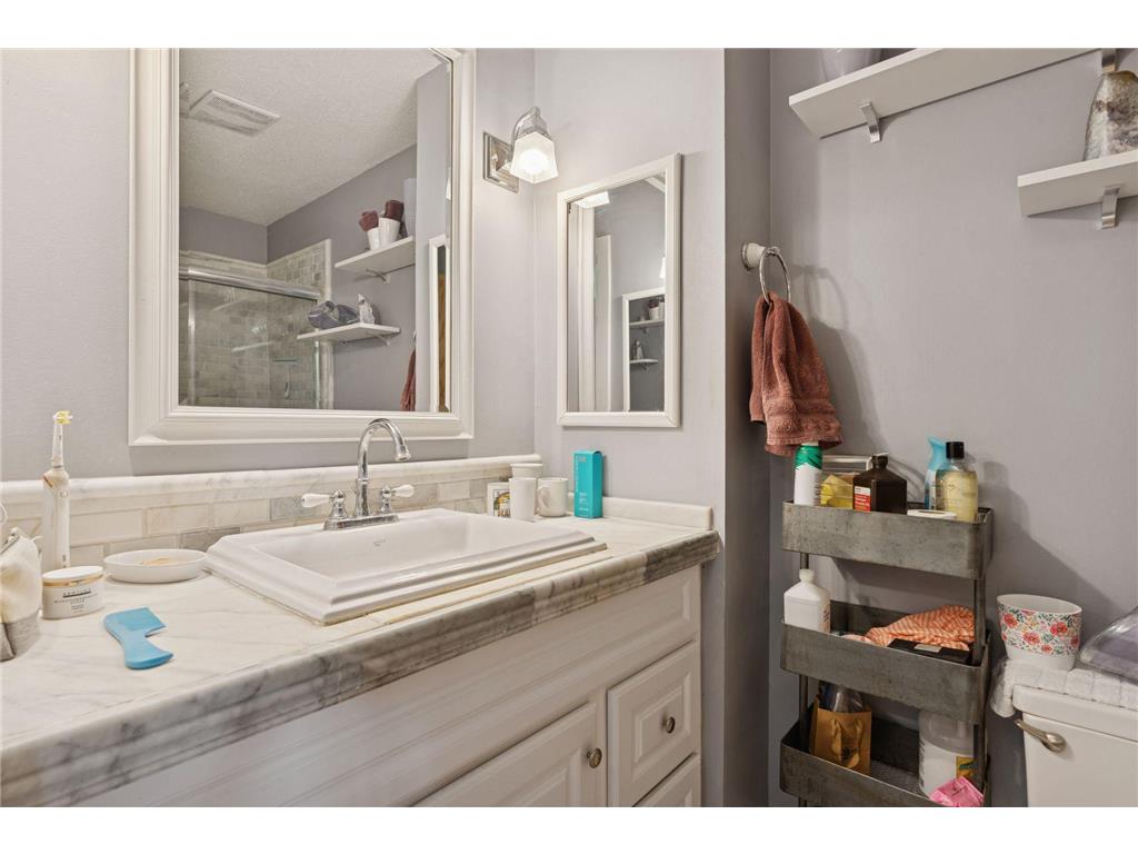 301 Selby Avenue Saint Paul MN 55102 6801008 image16