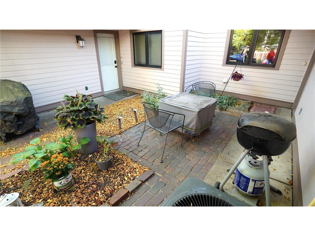 301 Selby Avenue Saint Paul MN 55102 6801008 image20