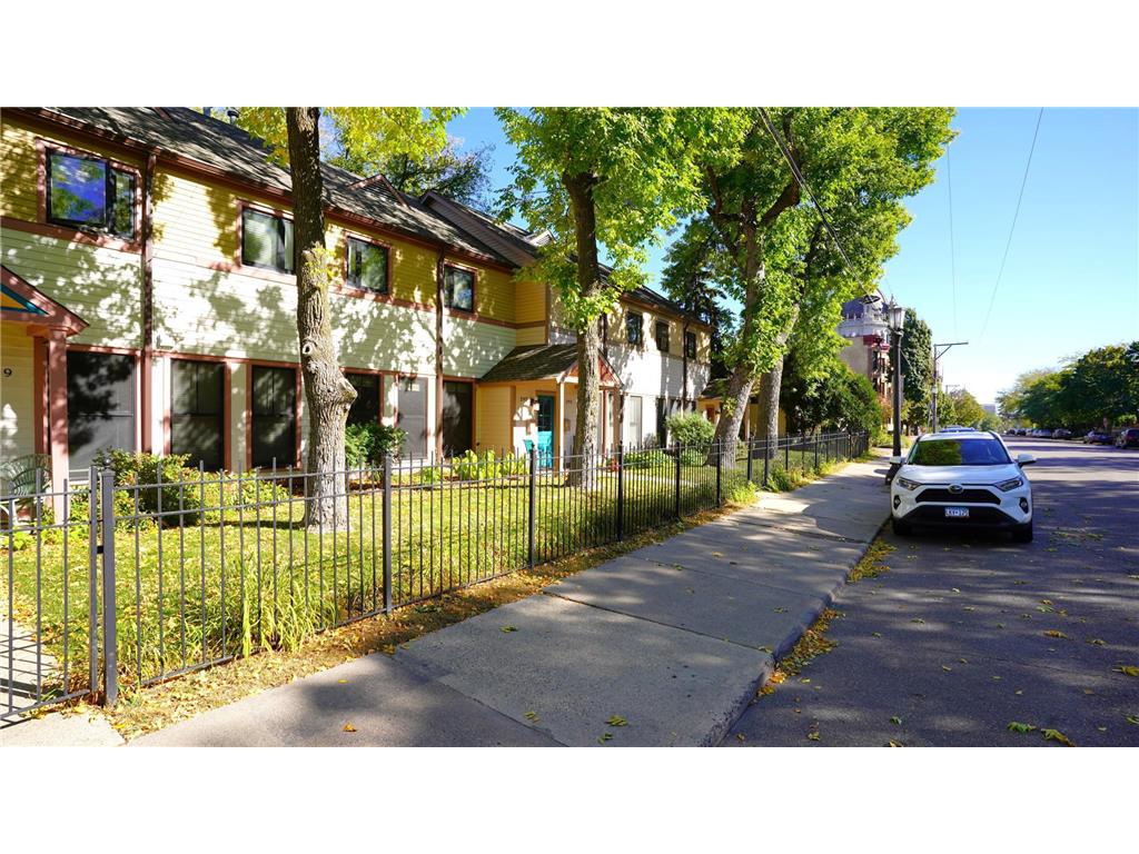 301 Selby Avenue Saint Paul MN 55102 6801008 image24