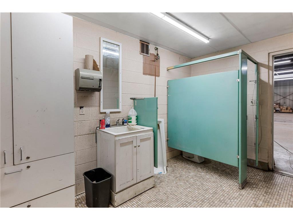 301 South Avenue Osceola WI 54020 6622996 image29