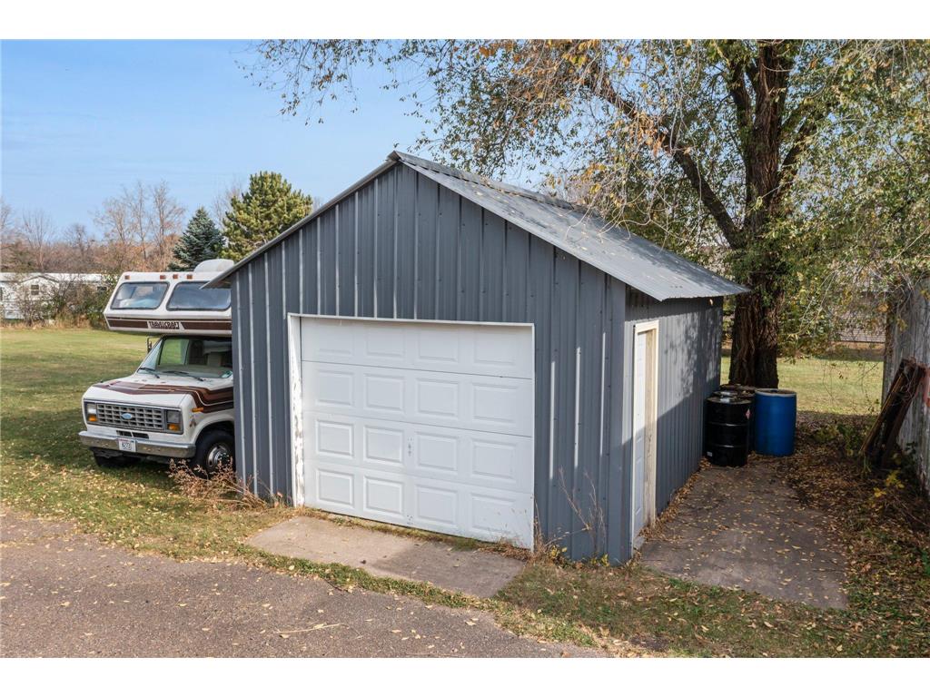 301 South Avenue Osceola WI 54020 6622996 image55