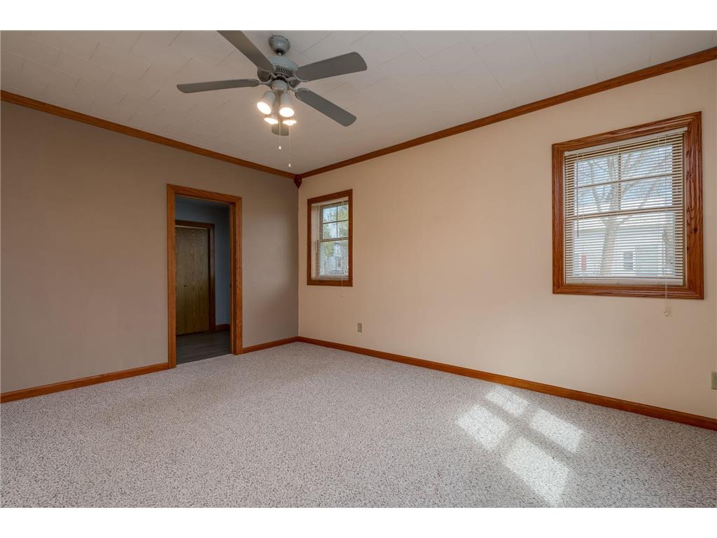 301 South Street W Amboy MN 56010 7064712 image18