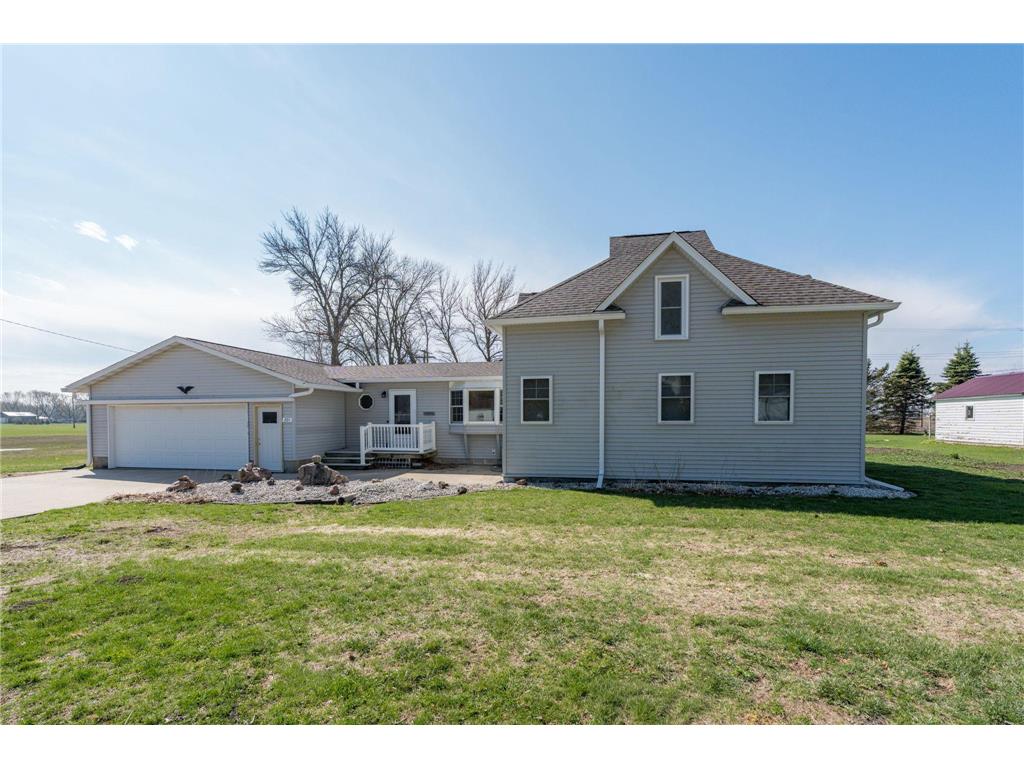 301 South Street W Amboy MN 56010 7064712 image2