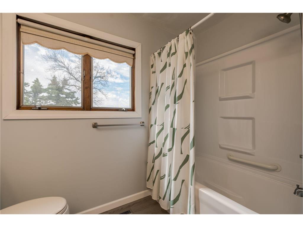 301 South Street W Amboy MN 56010 7064712 image26