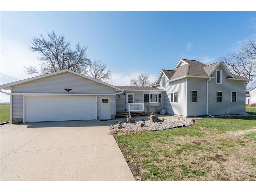 301 South Street W Amboy MN 56010 7064712 image3